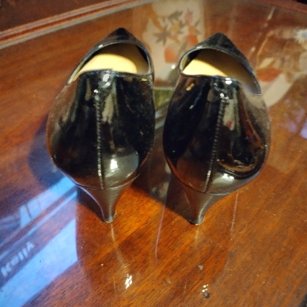 New Cole Haan shoes - Picture 4 of 6